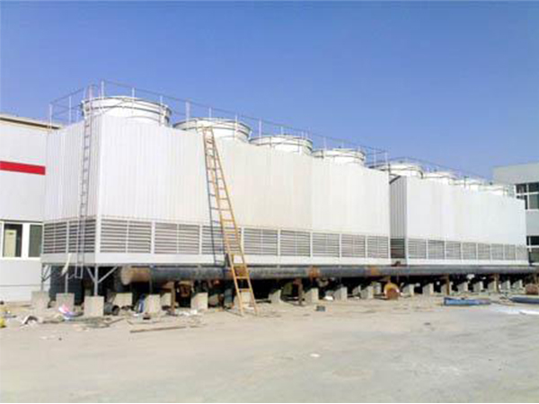 Ultra low noise and energy saving cooling tower